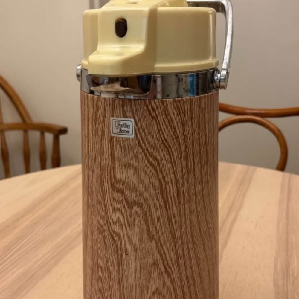 Vintage Thermal Air Pump Beverage Dispenser - Picture 2 of 4